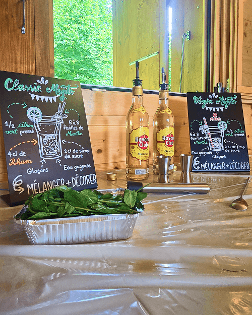 Ardoises avec recette de cocktails